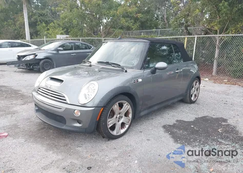 2005 Mini Cooper S z USA, uszkodzony, nr VIN WMWRH33595TF84137